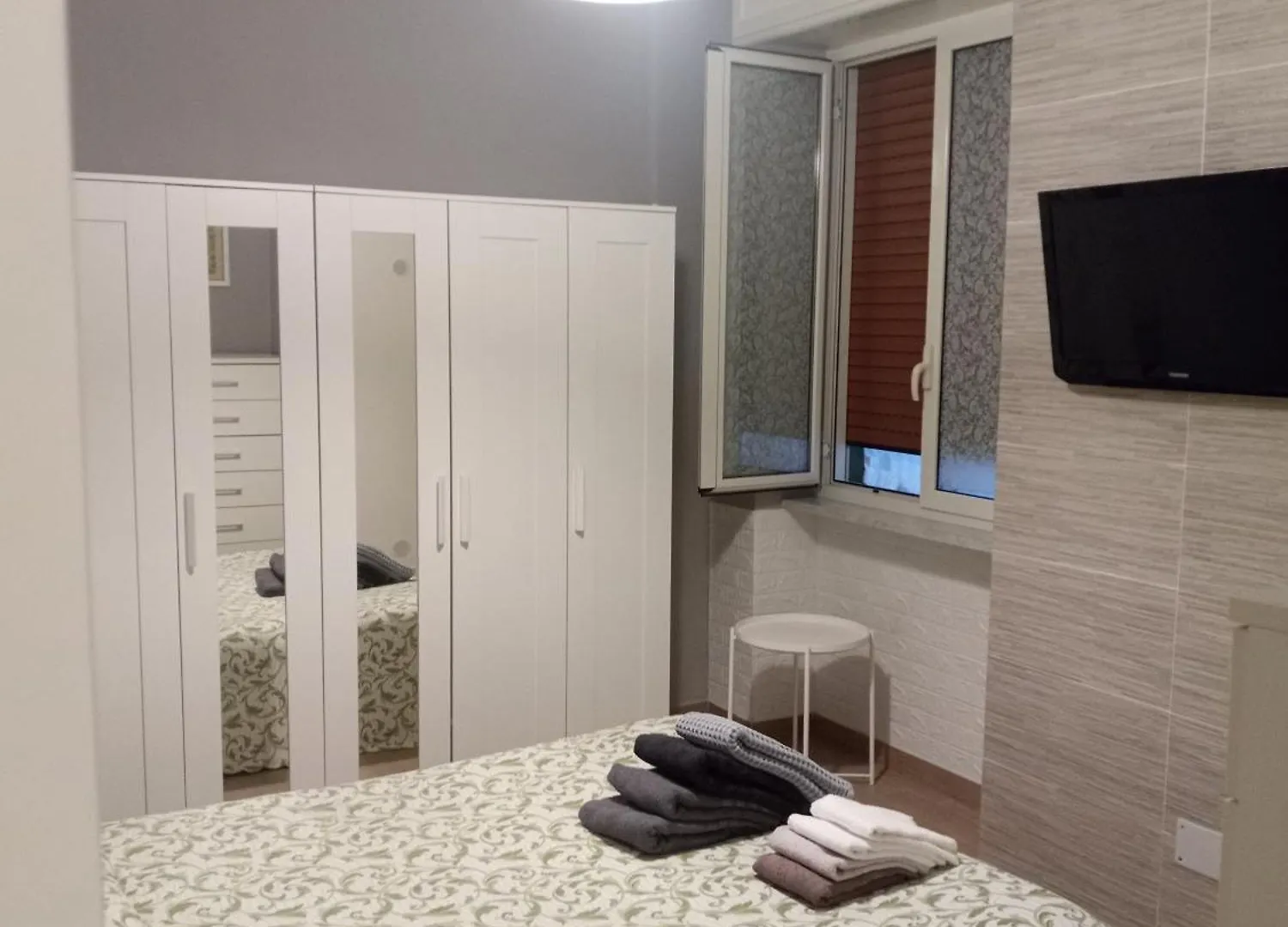 A Casa Di Francesca Apartment Naples 0*,  Italy